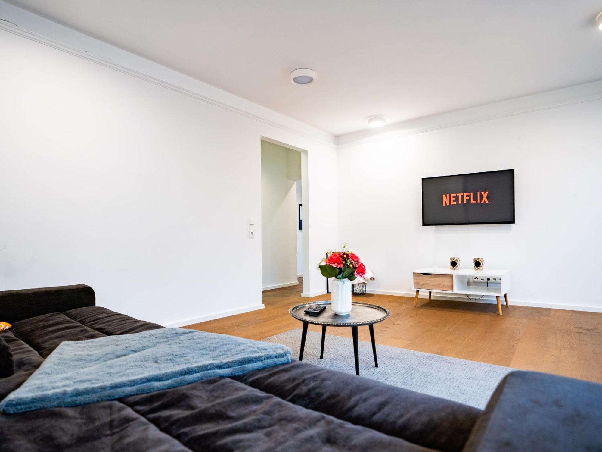 Whirlpool - Zentral - Designloft Mit Xxl Terrasse Apartment Висбаден Екстериор снимка